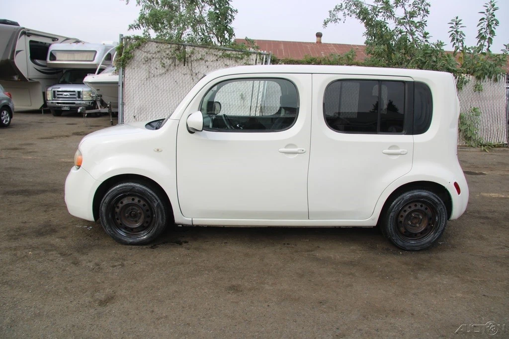 2010 Nissan Cube - Image 3 of 21
