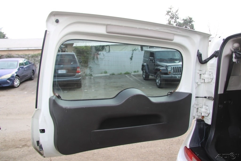 2010 Nissan Cube - Image 20 of 21