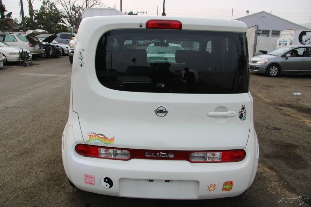 2010 Nissan Cube - Image 5 of 21