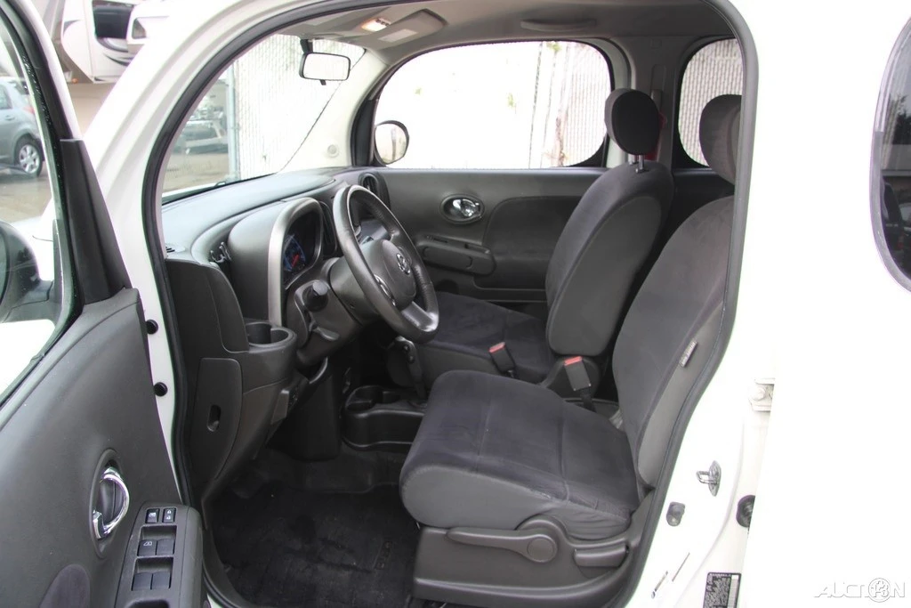 2010 Nissan Cube - Image 12 of 21