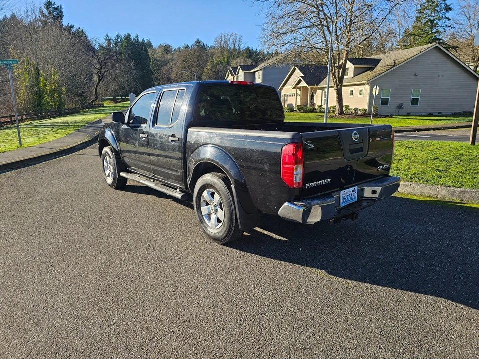 2010 Nissan Frontier 2nd Gen - Image 14 of 21