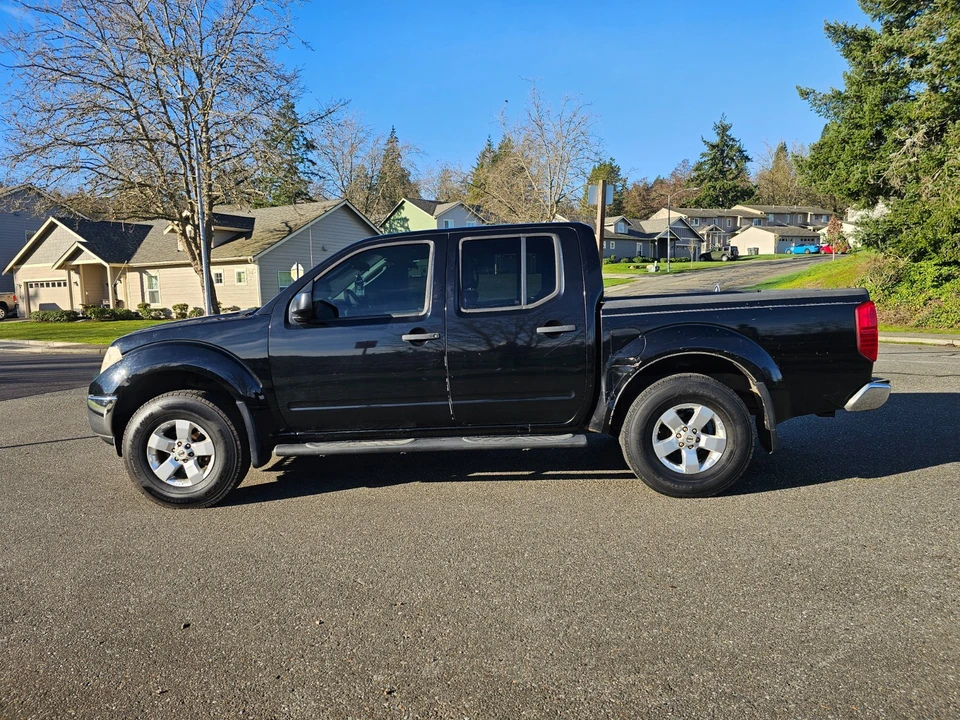 2010 Nissan Frontier 2nd Gen - Image 15 of 21