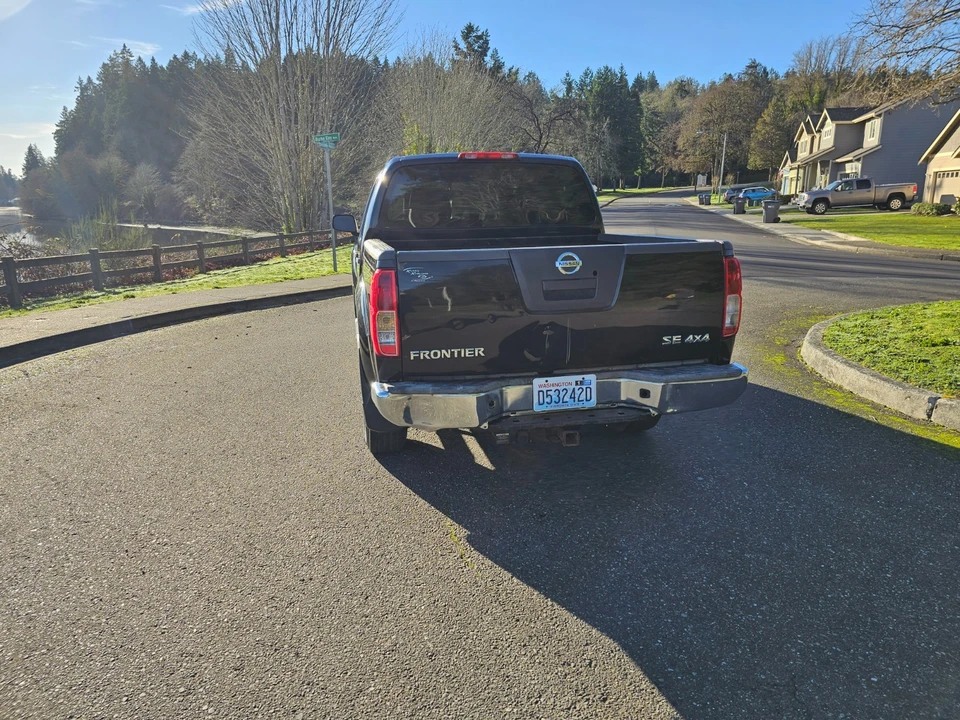 2010 Nissan Frontier 2nd Gen - Image 12 of 21