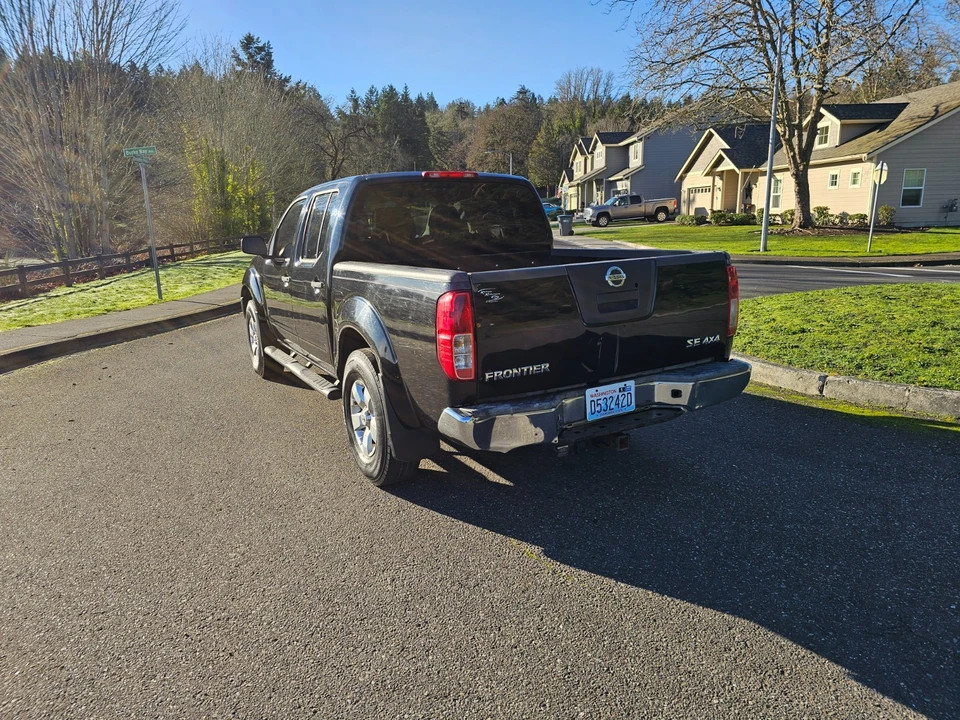2010 Nissan Frontier 2nd Gen - Image 13 of 21