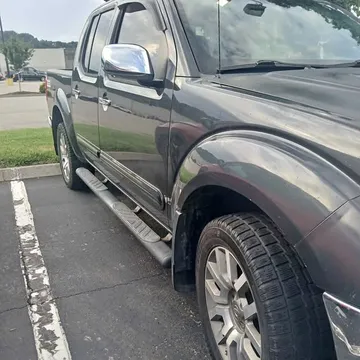 2010 Nissan Frontier Crew Cab Nismo Pickup 4D 5 ft