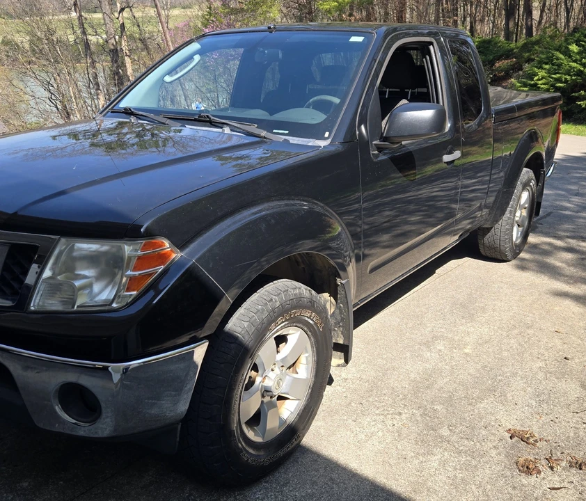 2010 Nissan Frontier 2nd Gen - Image 6 of 21