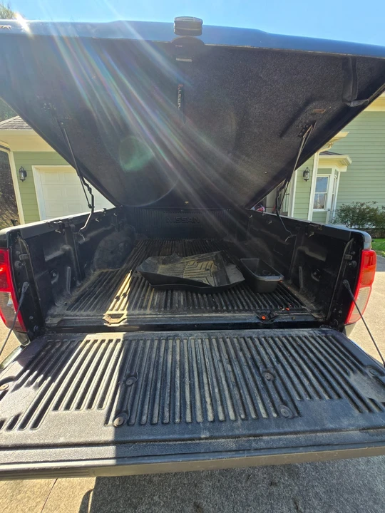 2010 Nissan Frontier 2nd Gen - Image 3 of 21
