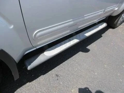 2010 Nissan Frontier 2nd Gen - Image 7 of 12