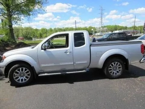 2010 Nissan Frontier 2nd Gen - Image 4 of 12