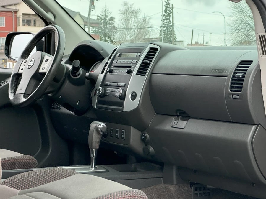 2010 Nissan Frontier 2nd Gen - Image 29 of 31