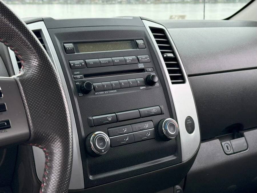 2010 Nissan Frontier 2nd Gen - Image 27 of 31