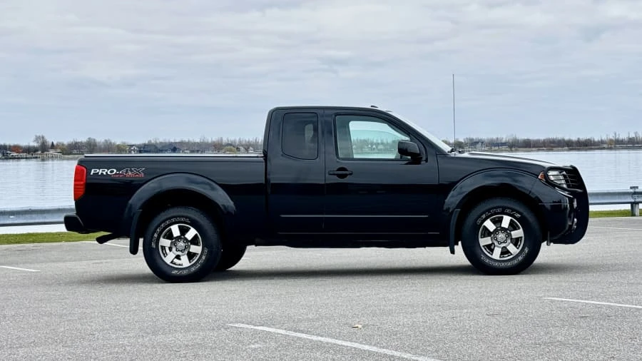 2010 Nissan Frontier 2nd Gen - Image 2 of 31