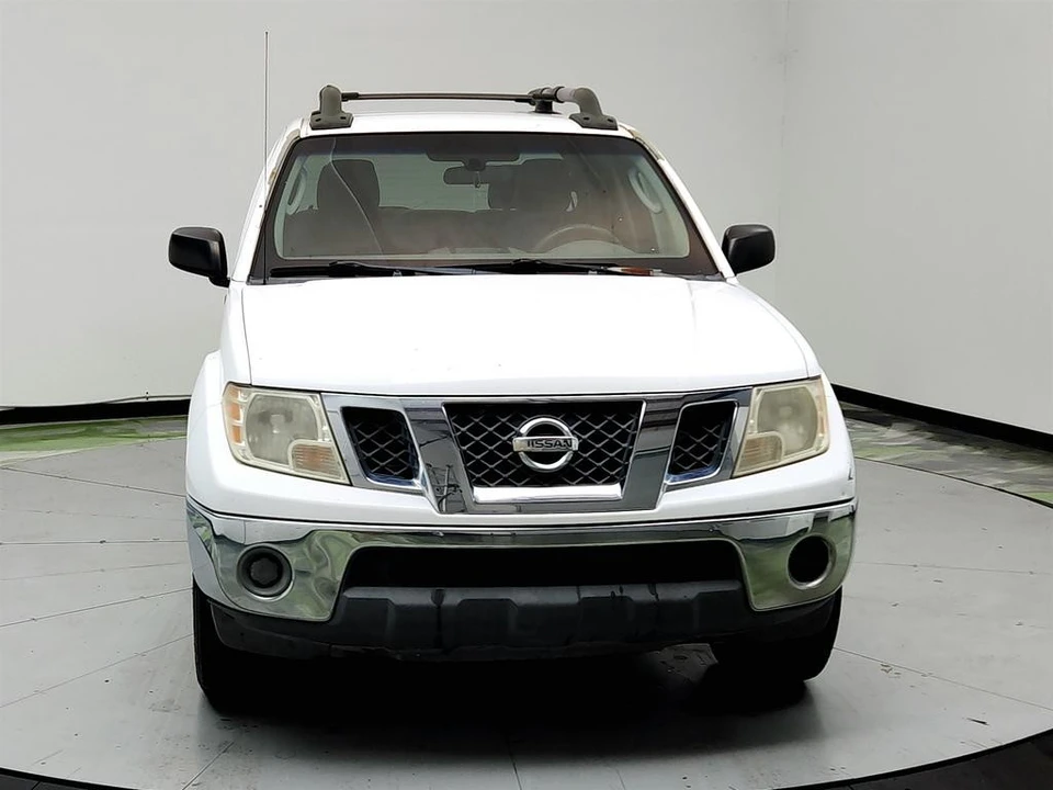 2010 Nissan Frontier 2nd Gen - Image 2 of 21
