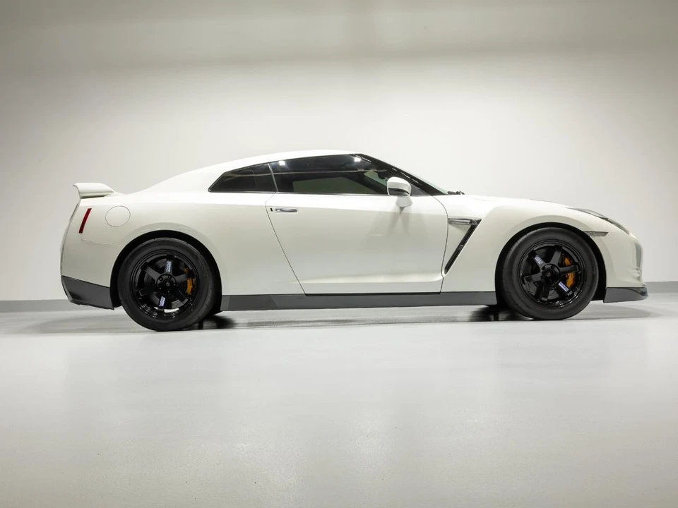 2010 Nissan R35 GT-R Premium - Image 6 of 31