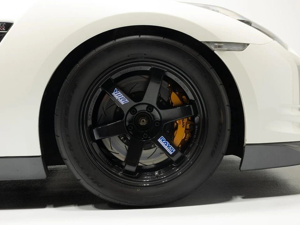 2010 Nissan R35 GT-R Premium - Image 17 of 31
