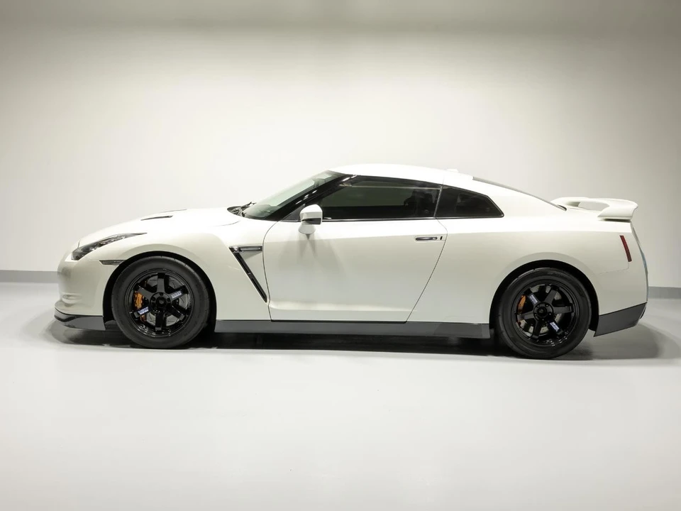 2010 Nissan R35 GT-R Premium - Image 5 of 31