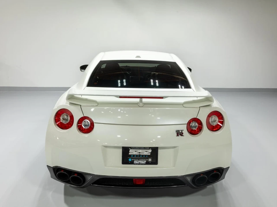 2010 Nissan R35 GT-R Premium - Image 7 of 31