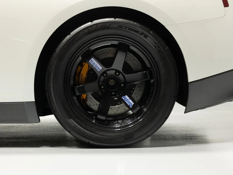 2010 Nissan R35 GT-R Premium - Image 16 of 31