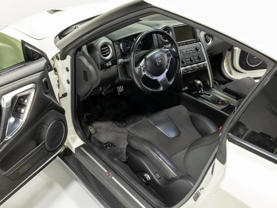 2010 Nissan R35 GT-R Premium - Image 29 of 31