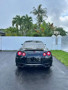 2010 Nissan GT-R NISMO Special Edition Coupe