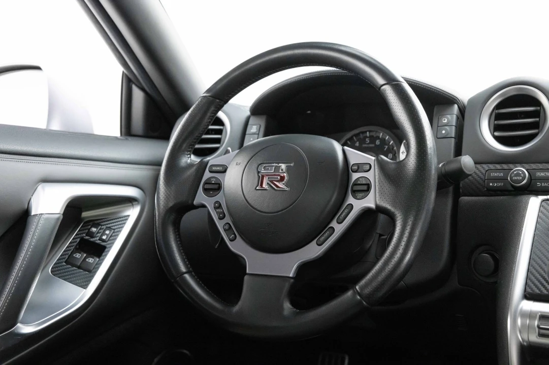 2010 Nissan R35 GT-R Premium - Image 12 of 31