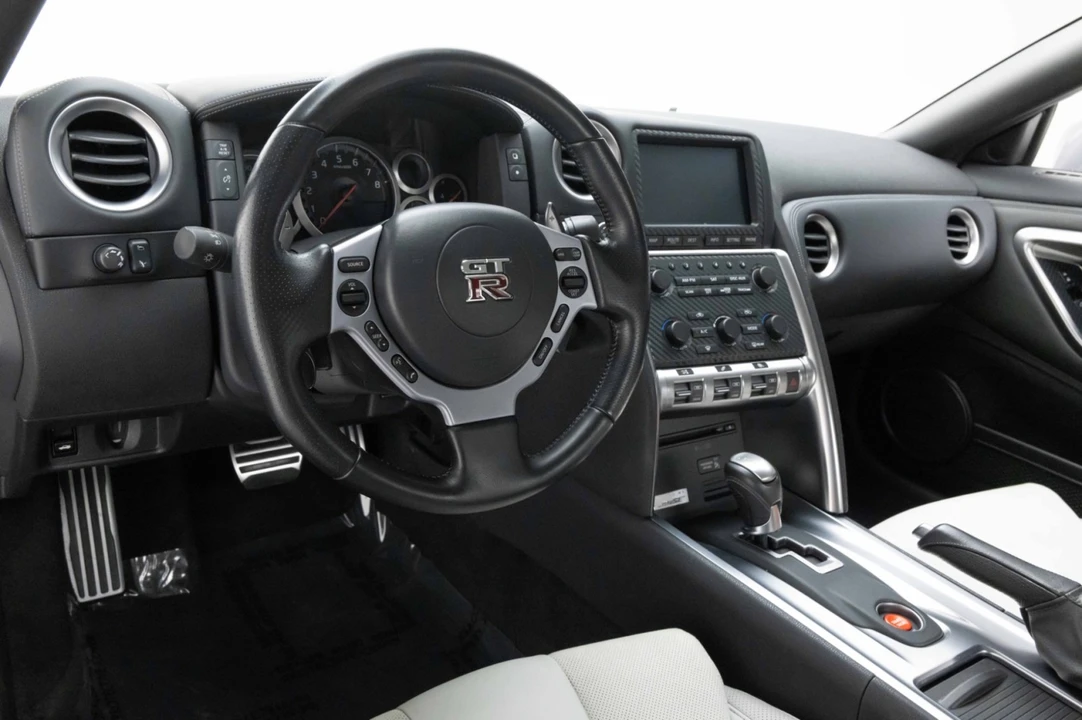 2010 Nissan R35 GT-R Premium - Image 6 of 31