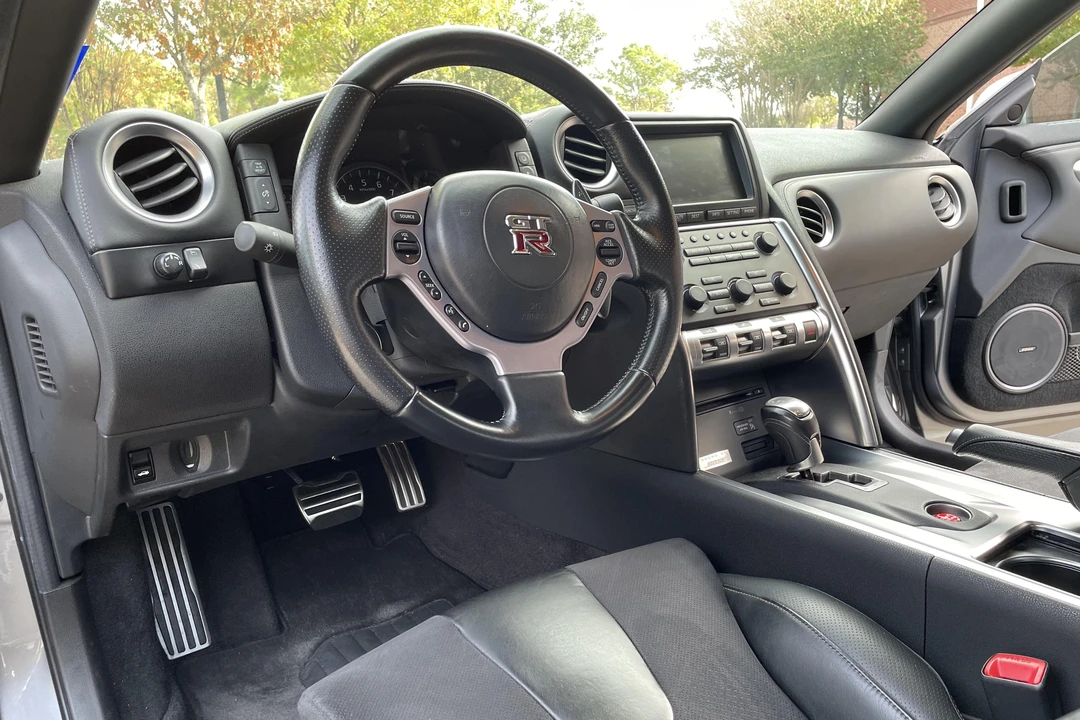 2010 Nissan R35 GT-R Premium - Image 29 of 31