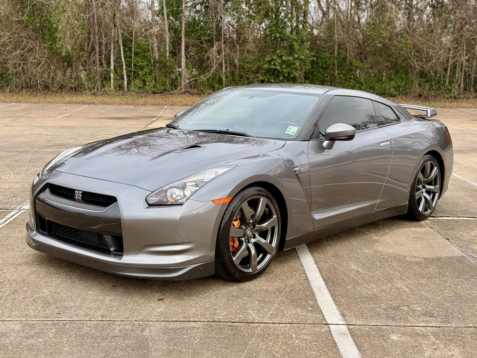 2010 Nissan R35 GT-R Premium - Image 4 of 31