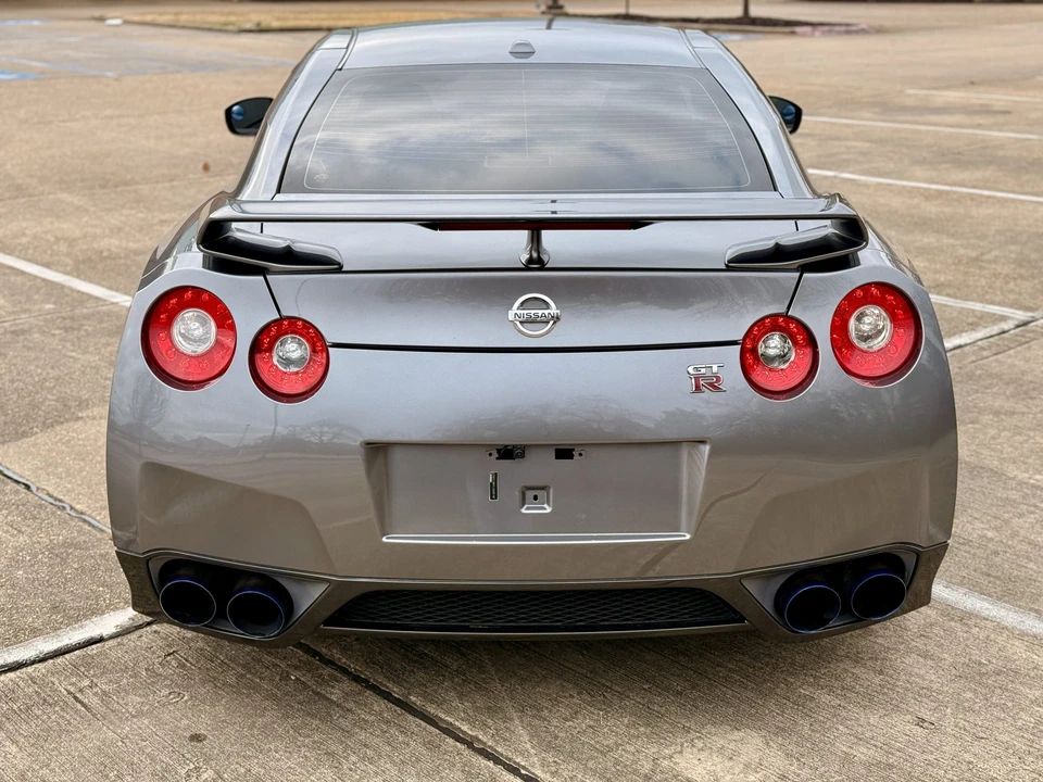 2010 Nissan R35 GT-R Premium - Image 13 of 31