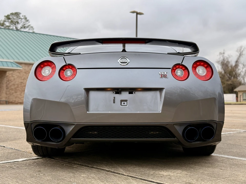 2010 Nissan R35 GT-R Premium - Image 12 of 31