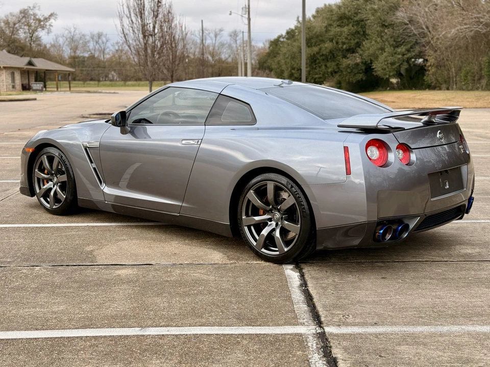 2010 Nissan R35 GT-R Premium - Image 11 of 31