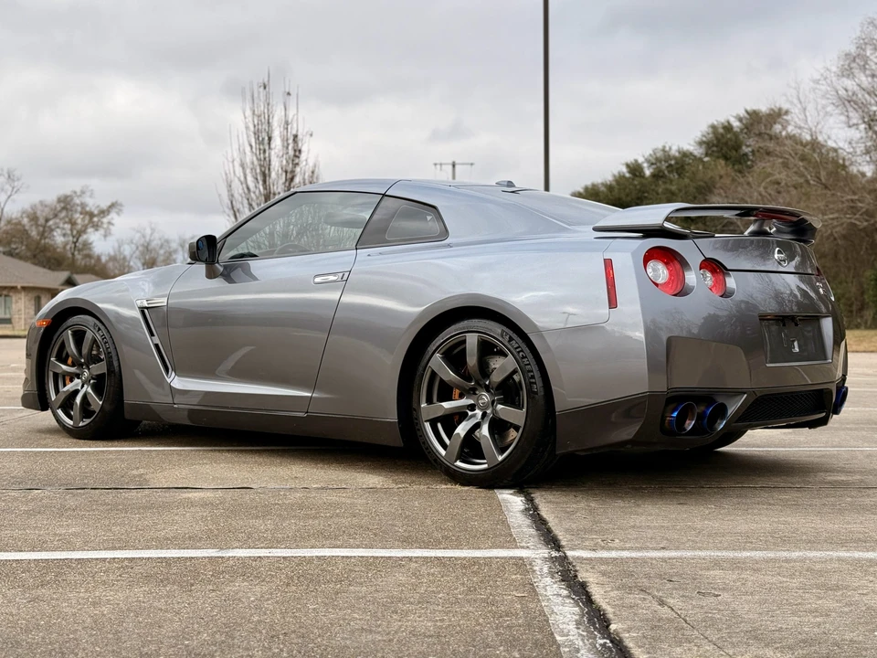 2010 Nissan R35 GT-R Premium - Image 10 of 31