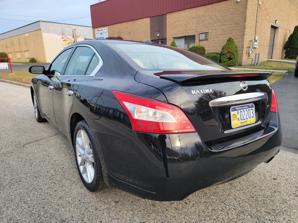 2010 Nissan Maxima 7th Gen - Image 5 of 18