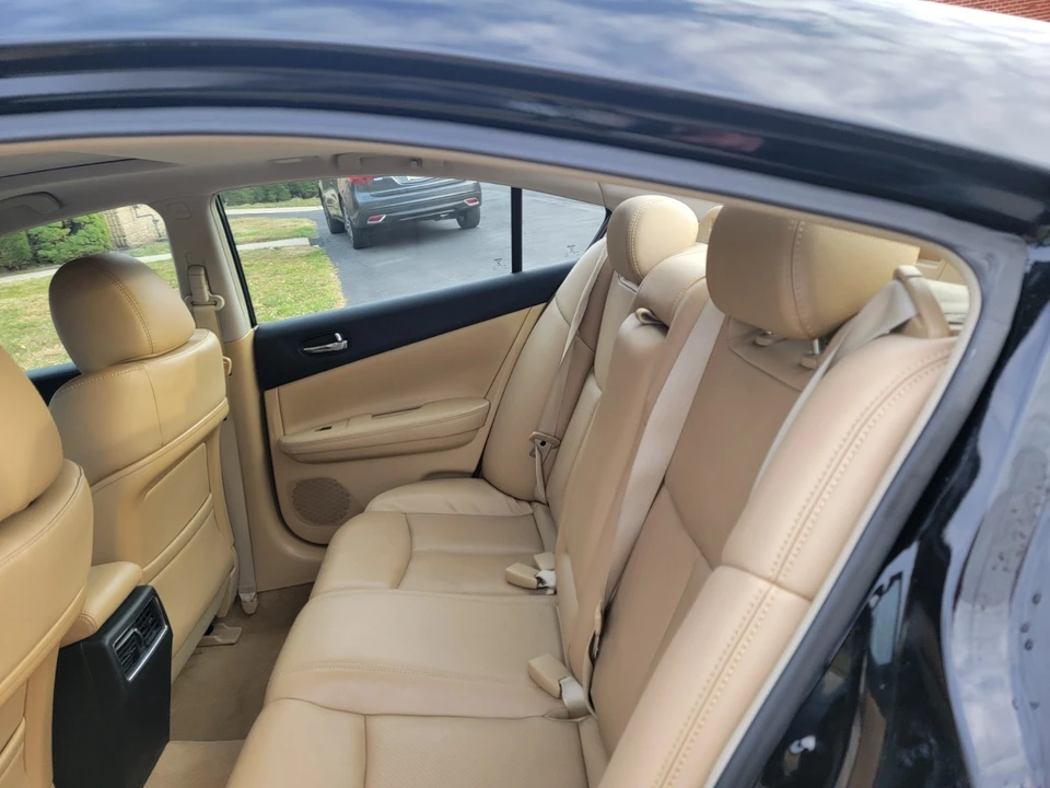 2010 Nissan Maxima 7th Gen - Image 11 of 18