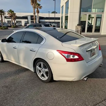 2010 Nissan Maxima SV