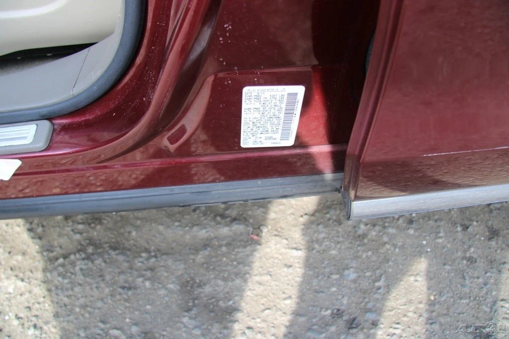 2010 Nissan Murano 2nd Gen - Image 11 of 21