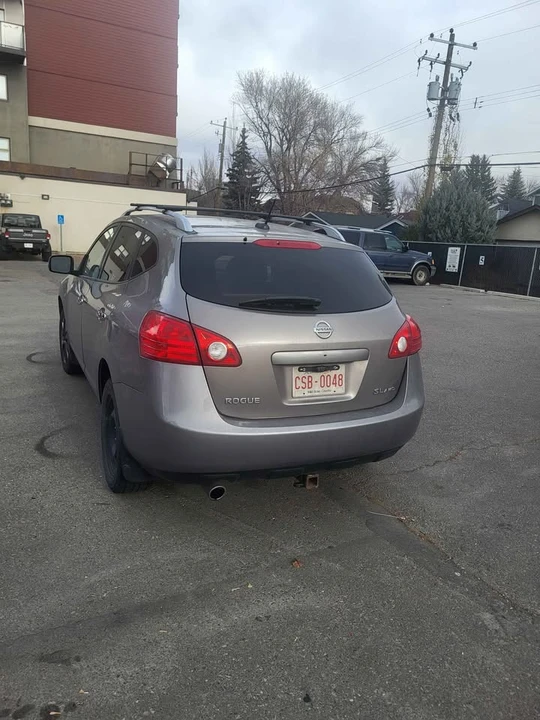 2010 Nissan Rogue - Image 3 of 9