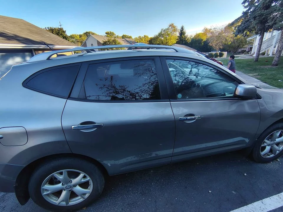 2010 Nissan Rogue - Image 3 of 8