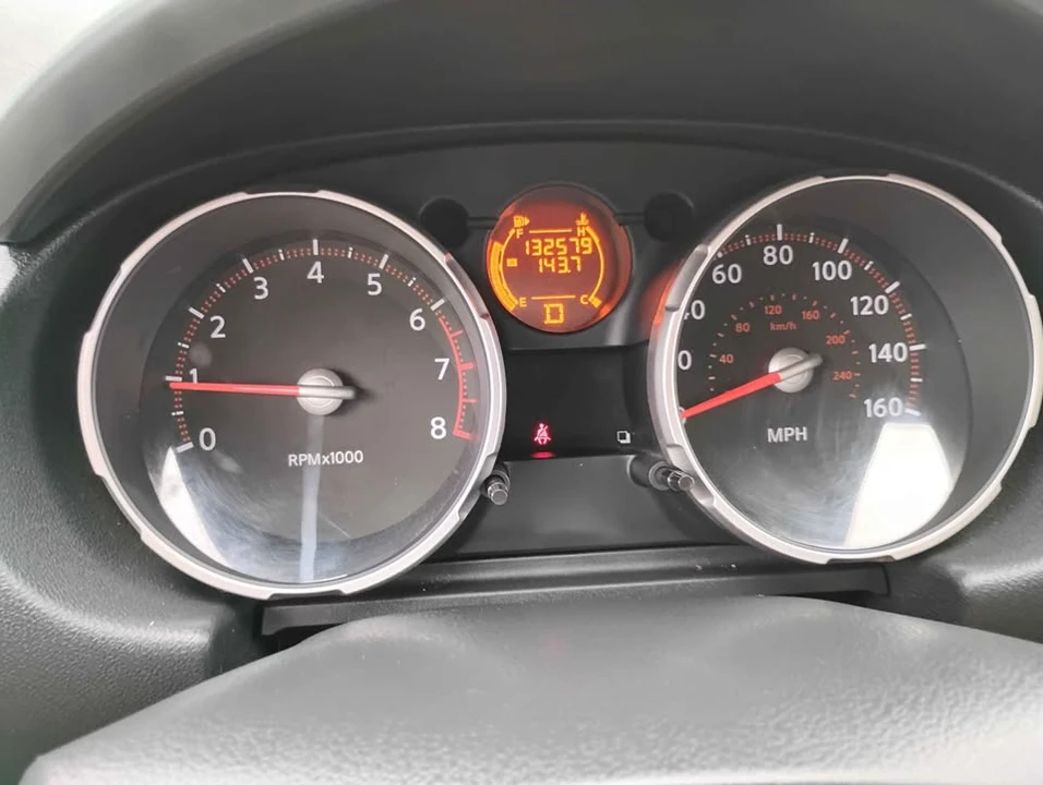 2010 Nissan Rogue - Image 8 of 18