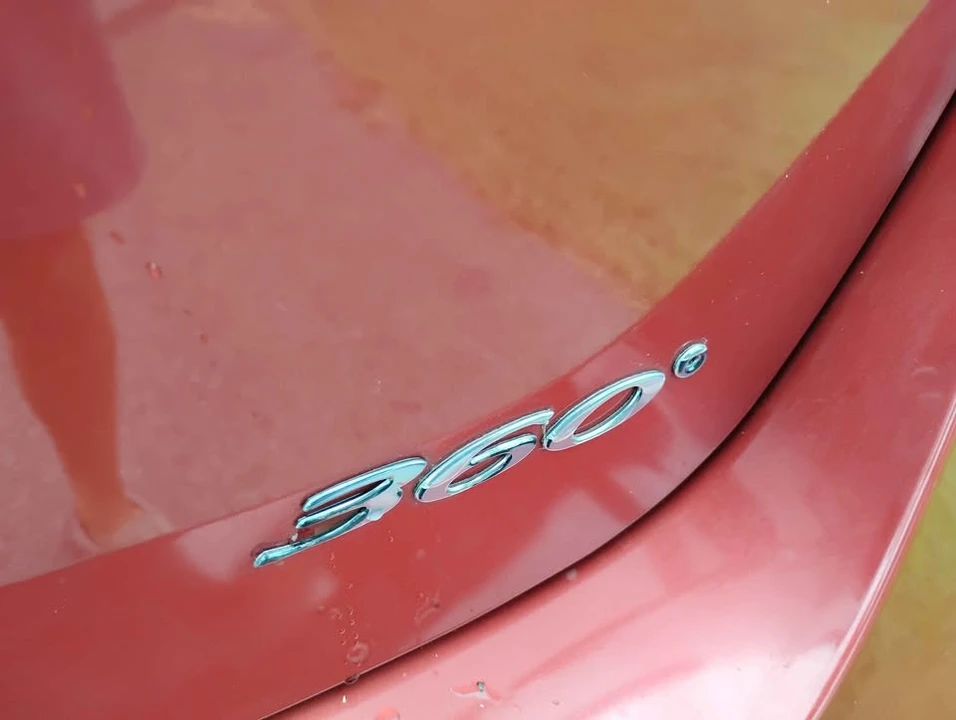2010 Nissan Rogue - Image 7 of 18