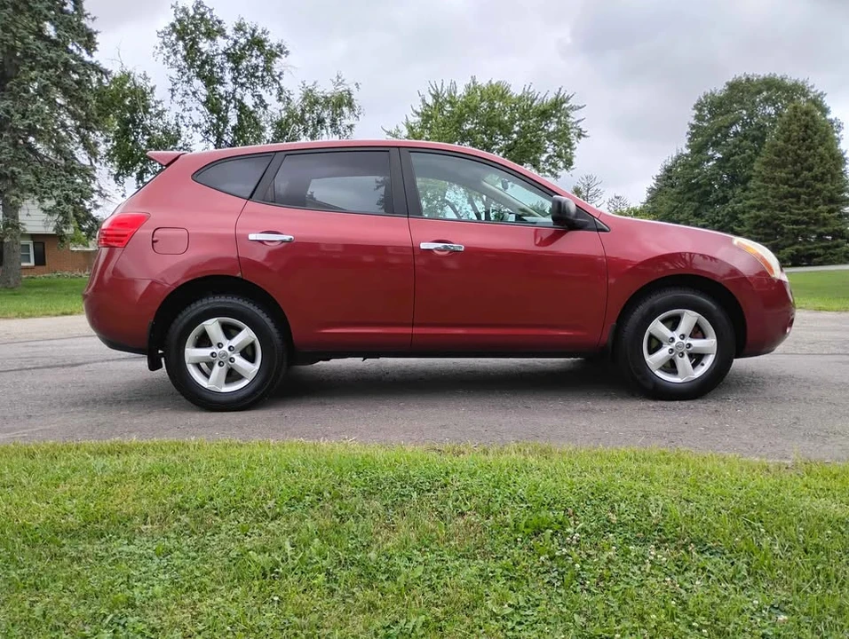 2010 Nissan Rogue - Image 4 of 18