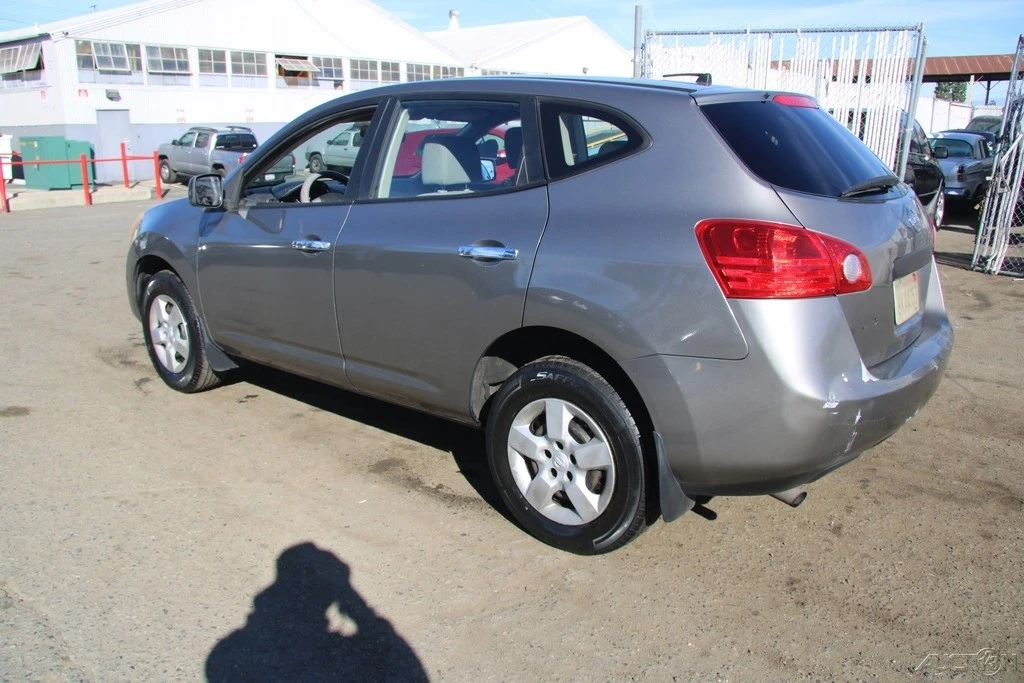 2010 Nissan Rogue - Image 5 of 21