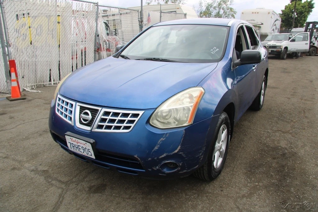 2010 Nissan Rogue - Image 2 of 21
