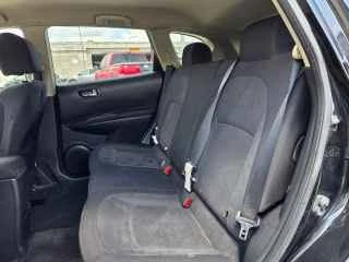 2010 Nissan Rogue - Image 7 of 12