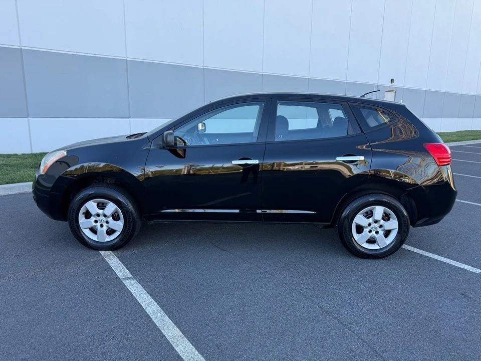 2010 Nissan Rogue - Image 8 of 12