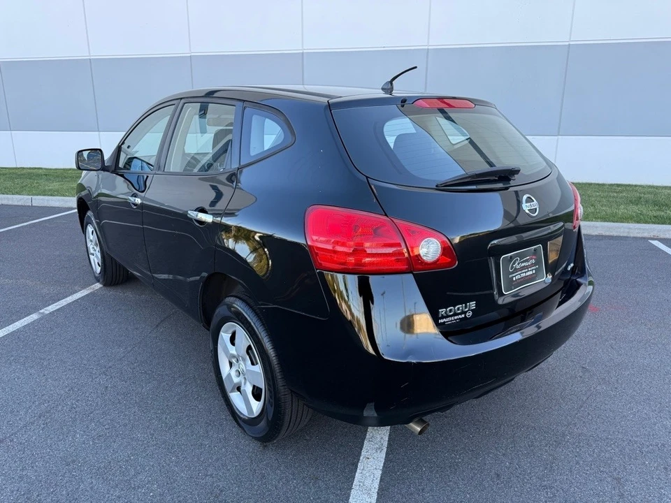 2010 Nissan Rogue - Image 7 of 12