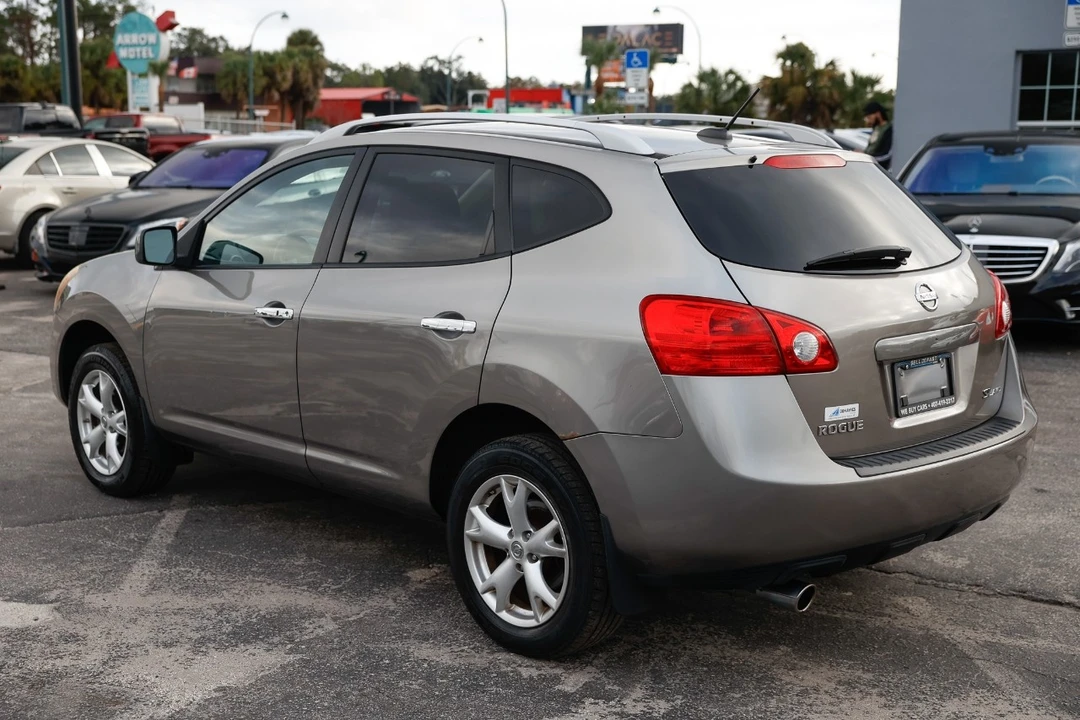 2010 Nissan Rogue - Image 5 of 12