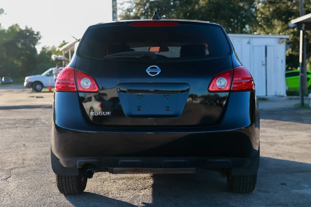 2010 Nissan Rogue - Image 7 of 12