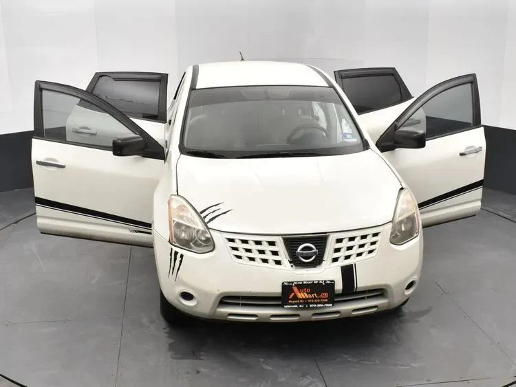 2010 Nissan Rogue - Image 10 of 12