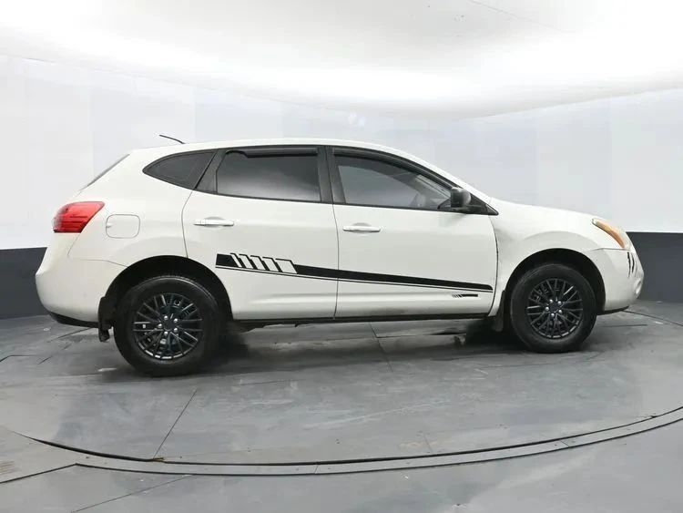 2010 Nissan Rogue - Image 4 of 12